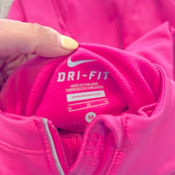 Pink Nike Dri Fit Top M - Picture 6 of 6